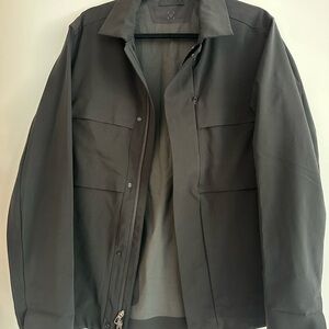 Lululemon Men's Water Resistant Black Zip Up Shirt Jacket (Shacket)